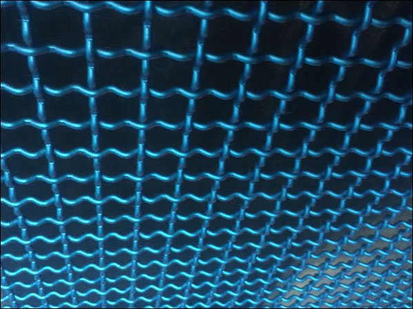 Vibrant Blue Decorative Crimped Stainless Steel Mesh for Facades and Partitions