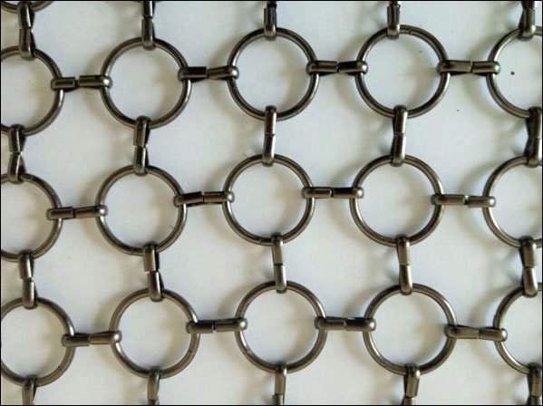 Interlocking Stainless Steel Ring Mesh Panels for Modern Facades